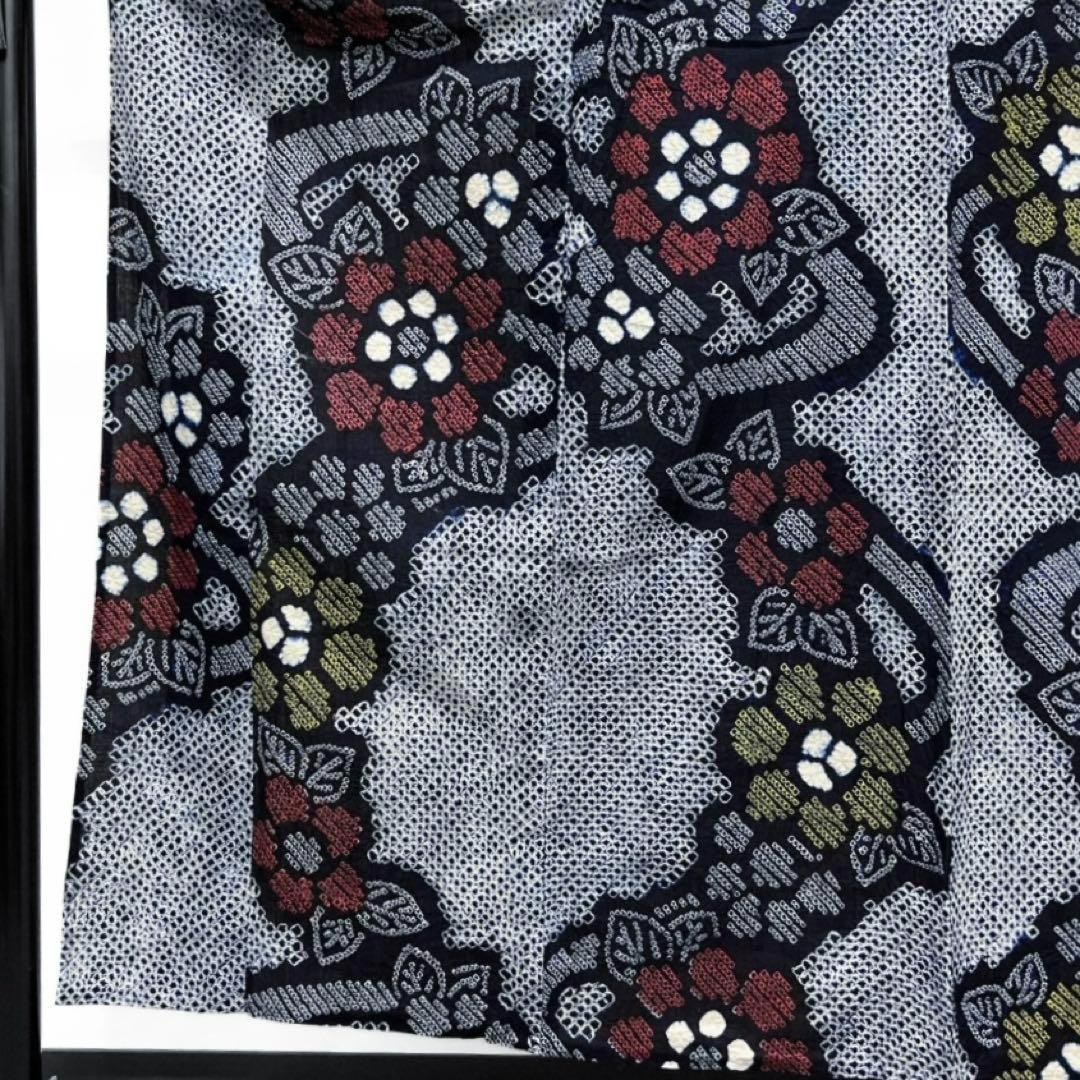 浴衣　有松鳴海絞り　流水　花模様　ネイビー系　着物　043w d