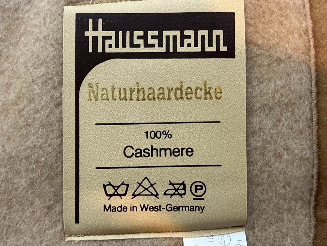 あ*い様 新品未使用 Haussmann オスマン 100%カシミヤ毛布 ブラン