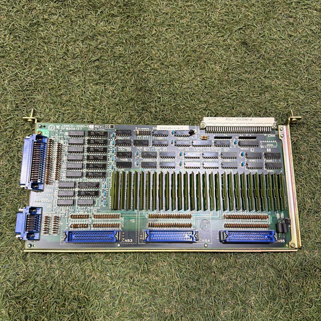 マザーボード YASKAWA BOARD JANCD-I020-03 DF8202137