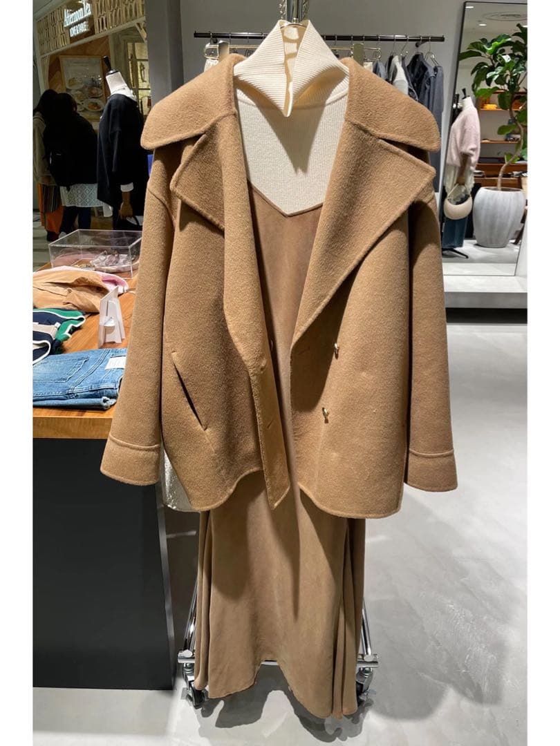 ラウンジドレス　ミドルリバーコート