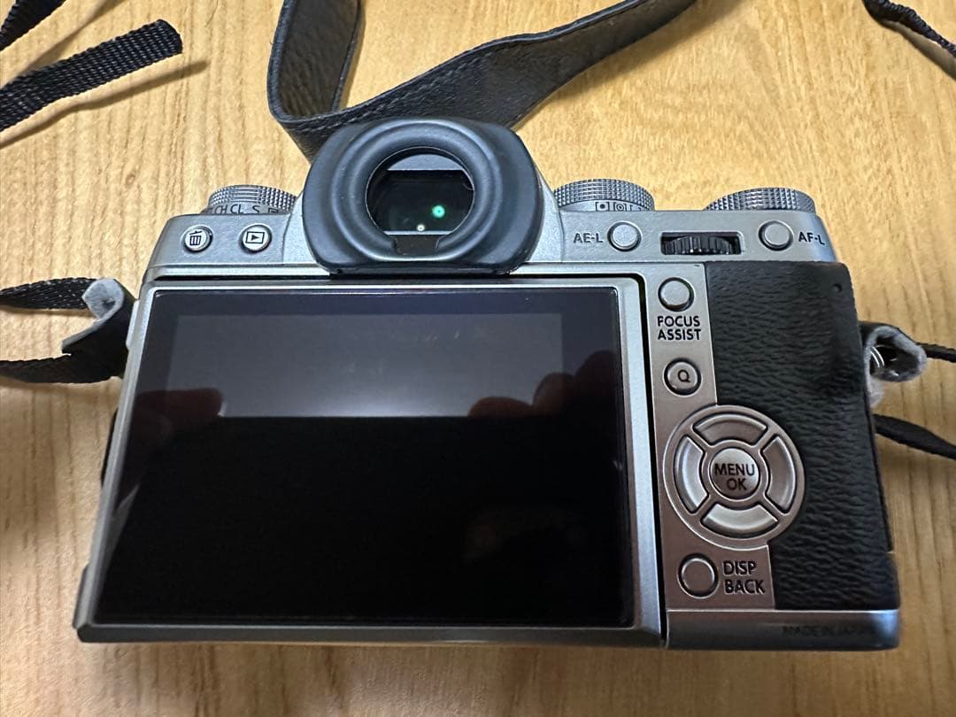 【最終値下】FUJIFILM X-T1 グラファイトシルバー ファンブック 付き