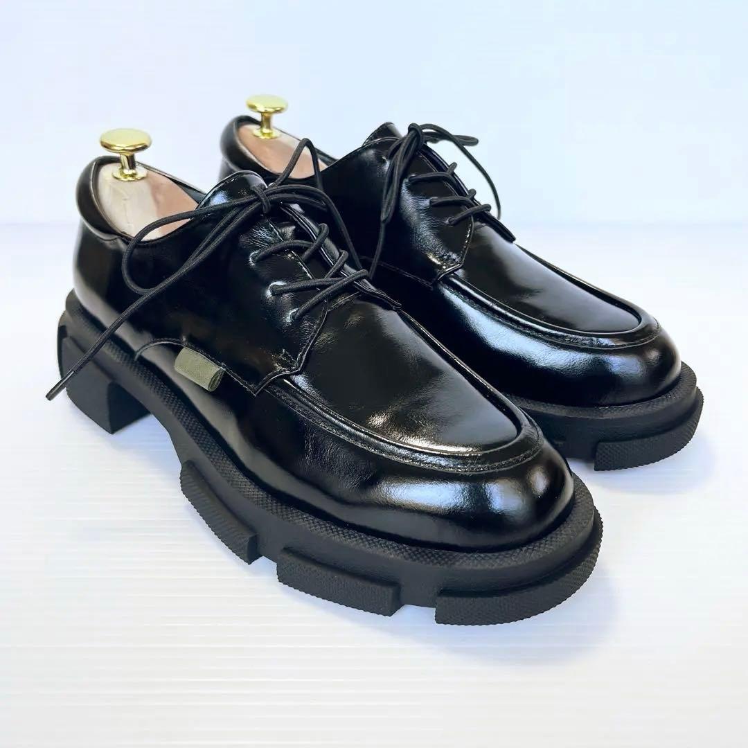 未使用級✨ マナ MANA 厚底レースアップシューズ　黒 25cm