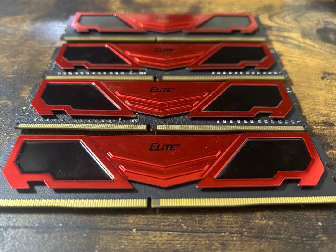ELITE DDR4 8GB 3200 8GB×4 32GB PCパーツ