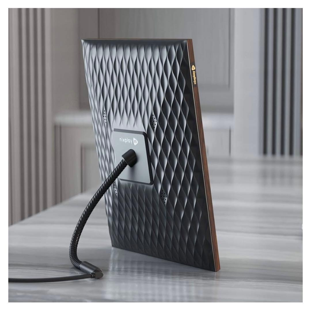 Nixplayスマートデジタルフォトフレーム ウッド調　10.1インチ