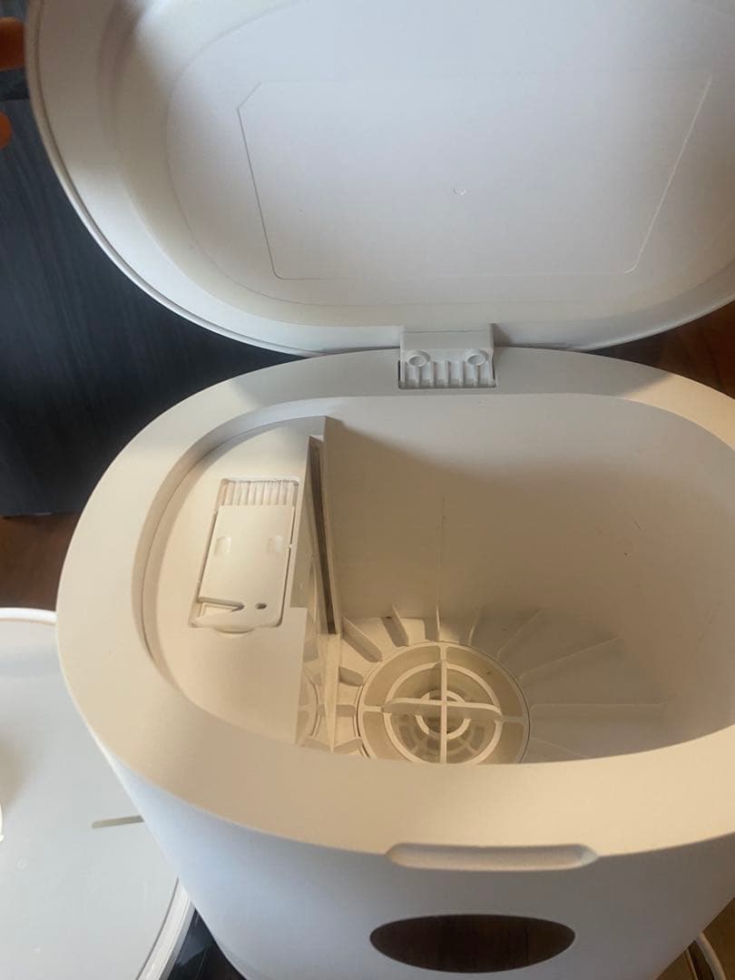 neobot ロボット掃除機 本体 ホワイト