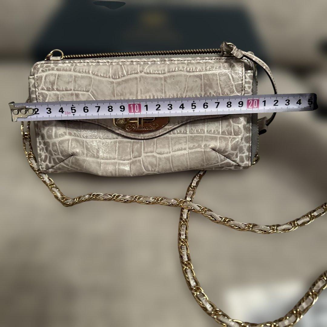 極美品　ADMJウォレットショルダーバッグ　クロコ型押し