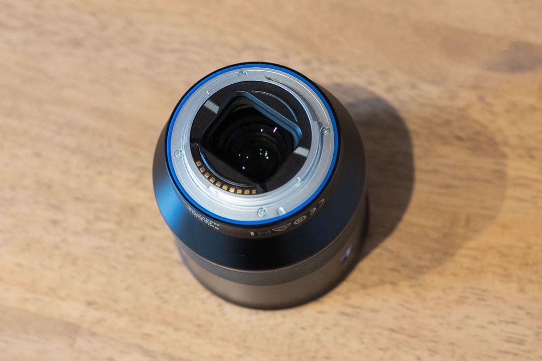 【ジャンク品】カールツァイス Batis 40mm/f2 CF sony用