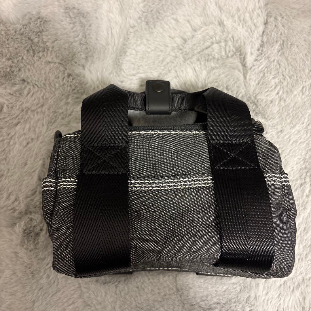 DIESEL グレー ストライプ ショルダーバッグ