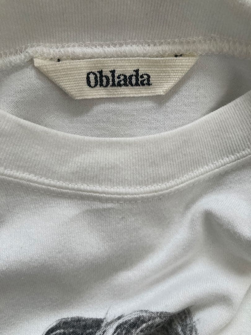 oblada オブラダ　アインシュタイン　ロングTシャツ　白