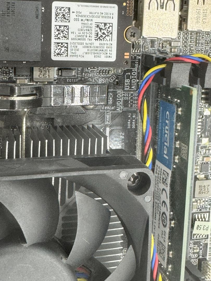 A300-STX ① 中古 CPU、SSD、メモリ付き