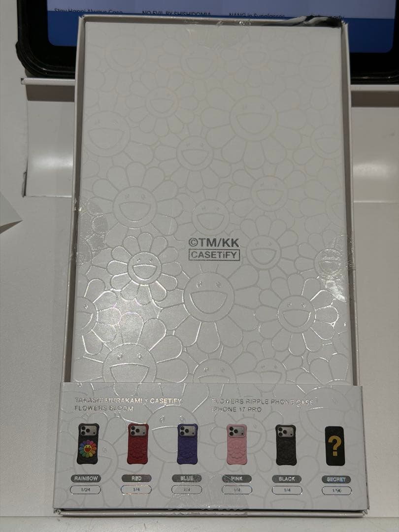 【新品】CASETiFY x 村上隆 iPhone17proケース　ブルー