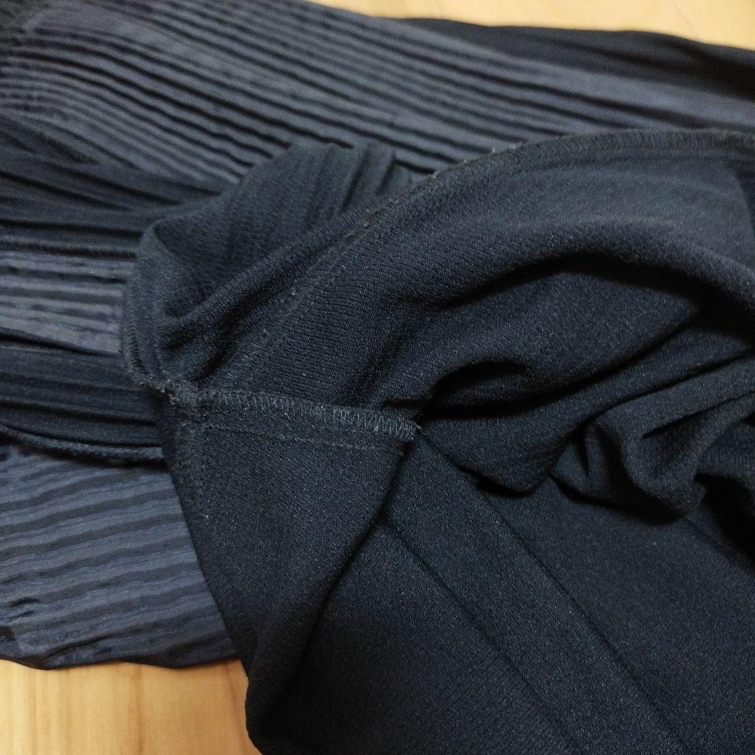 オムプリッセ　イッセイミヤケ　定番ネイビープリーツパンツ【サイズ１】