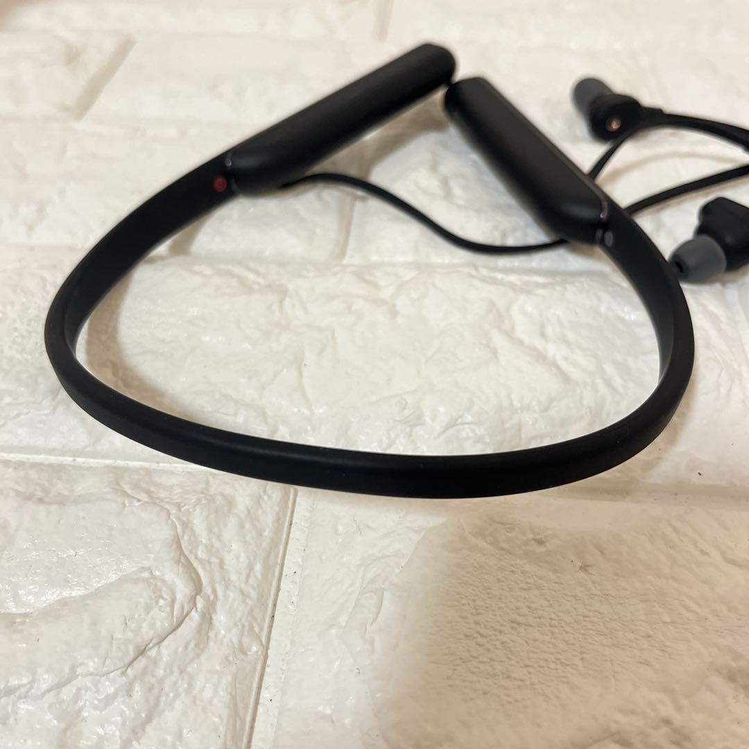 SONY ワイヤレスイヤホン ブラックWI-1000XM2