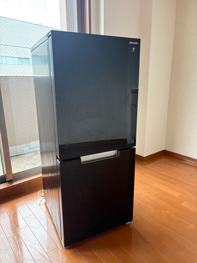 《SHARP》冷蔵庫 SJ-GD15G-B ブラック系 鏡面ドア