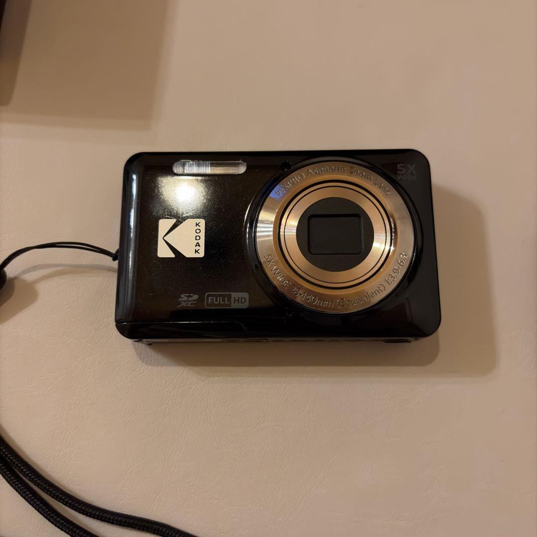 【美品】Kodak PIXPRO FZ55 ※箱/保証書/SDカードリーダー付き
