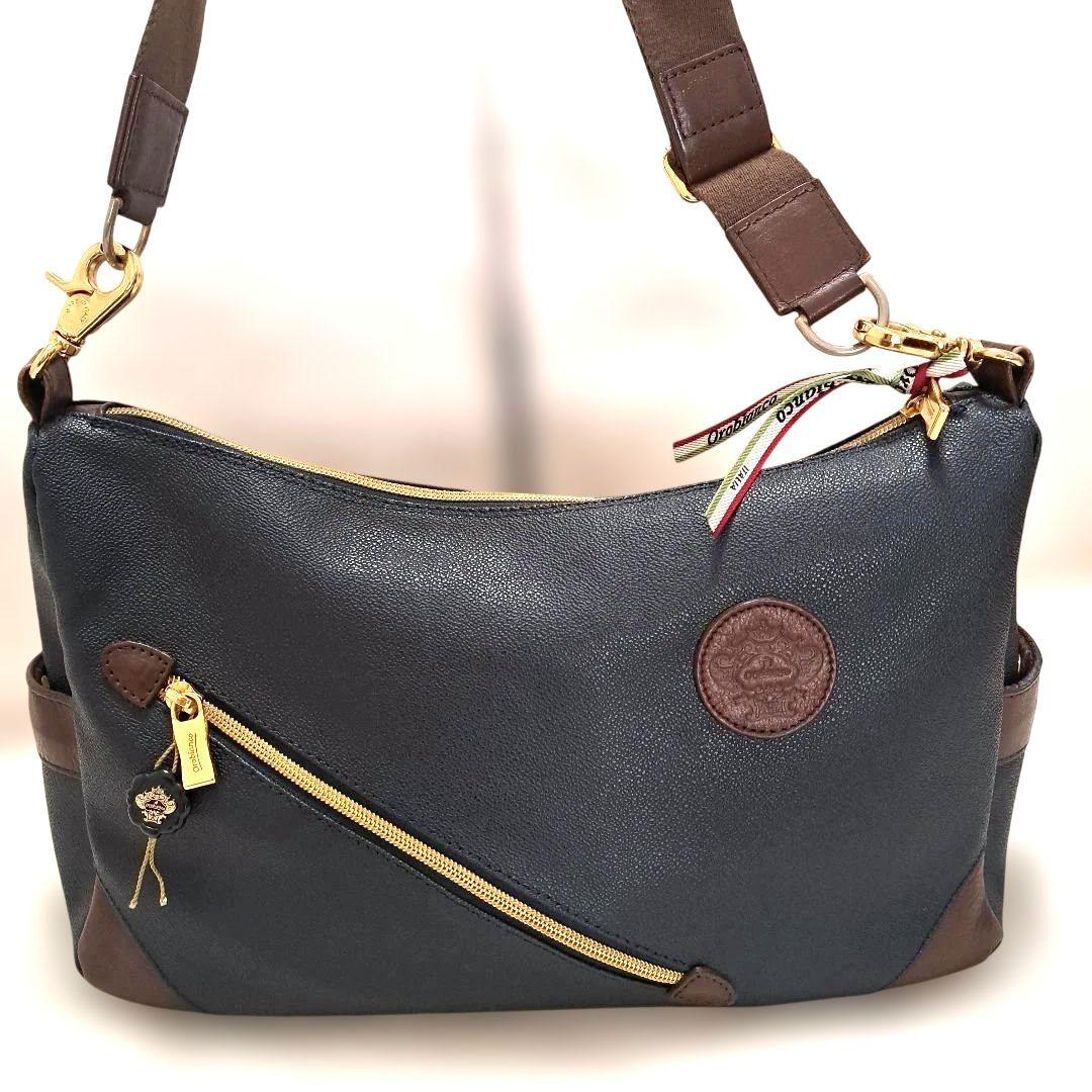 【美品】オロビアンコ レザーショルダーバッグ 革ロゴタグ&ゴールド金具 ネイビー