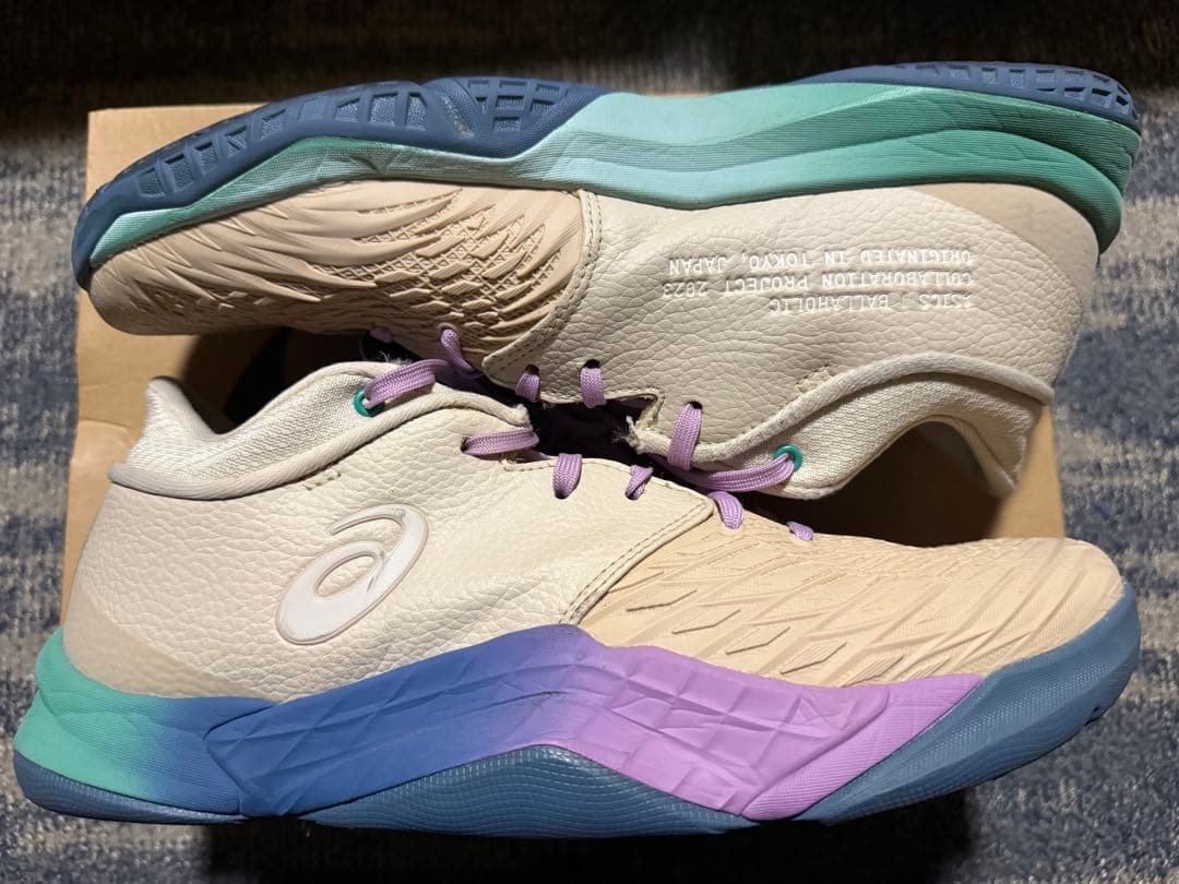 本日限りセールAcics ballaholic コラボ　アンプレアルスロー