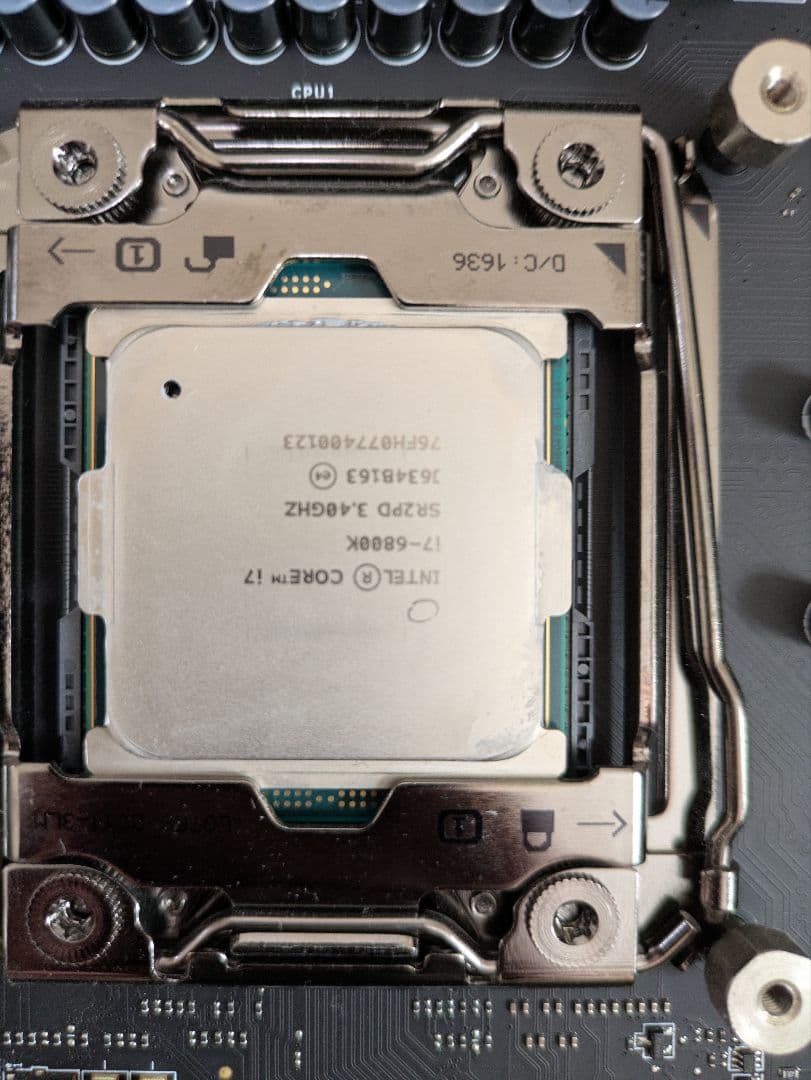 ASUS X99 マザーボード(6800K CPU、メモリ8GB×4付き)