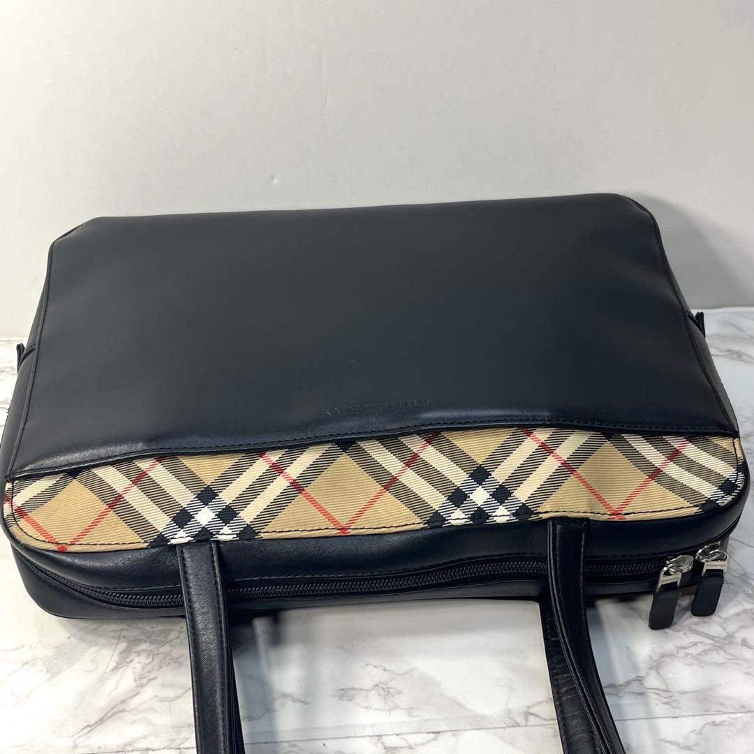 Y2K バーバリー ビジネスバッグ 牛革 黒 ノバチェック トートバッグ