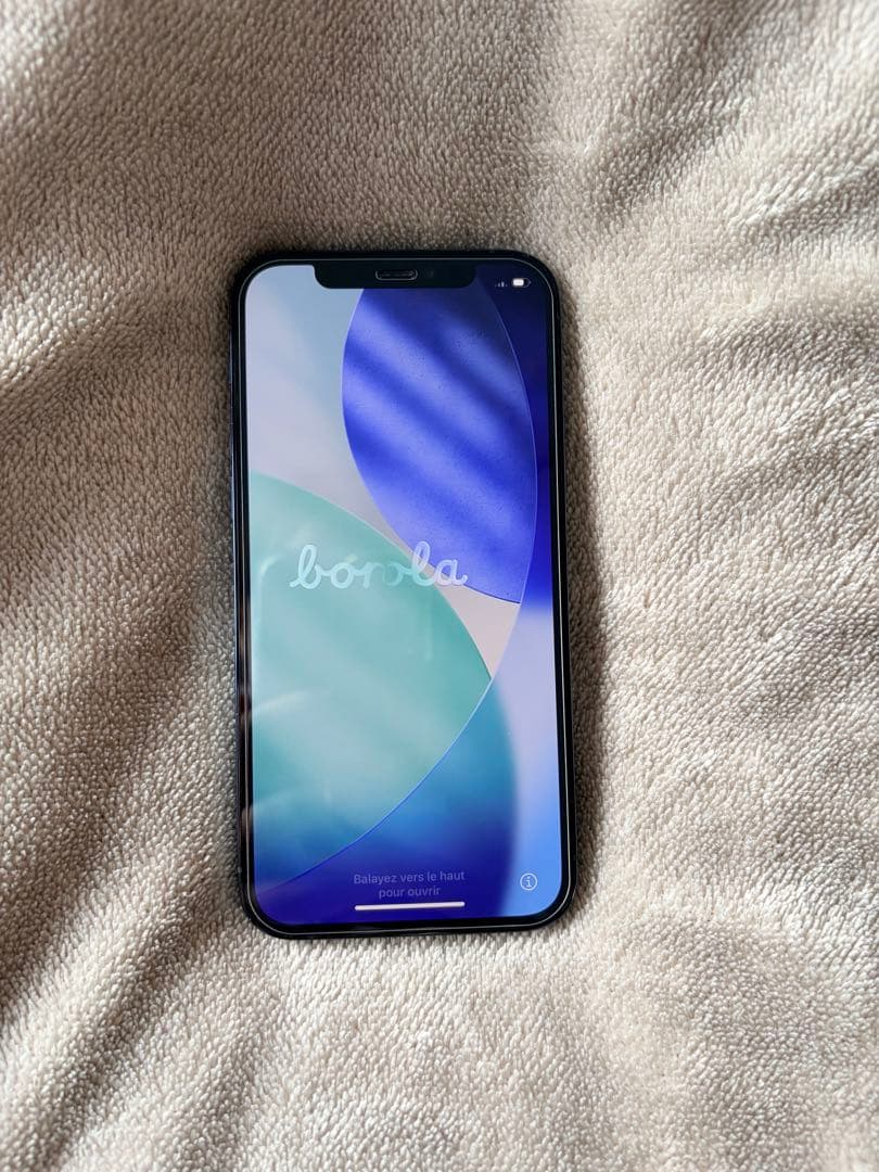 Apple iPhone 12 Pro 256GB バッテリー79%