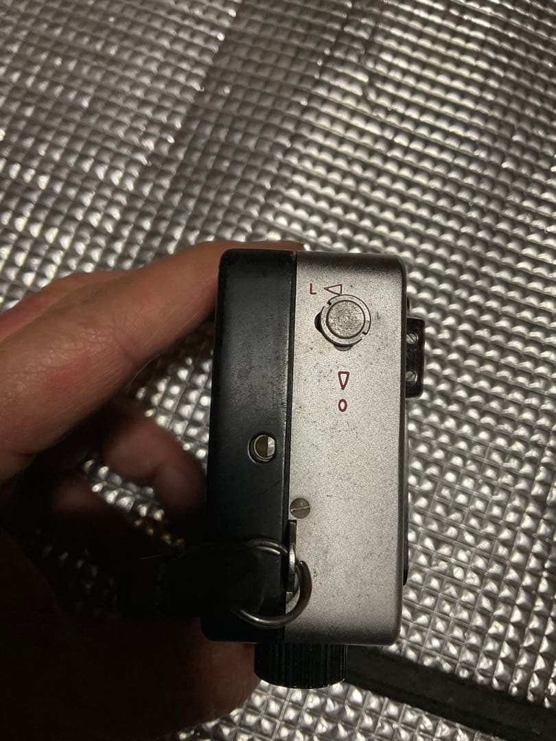 RICOH／AUTO HALF。年式不明？【角に凹みが御座います　フイルム式】。