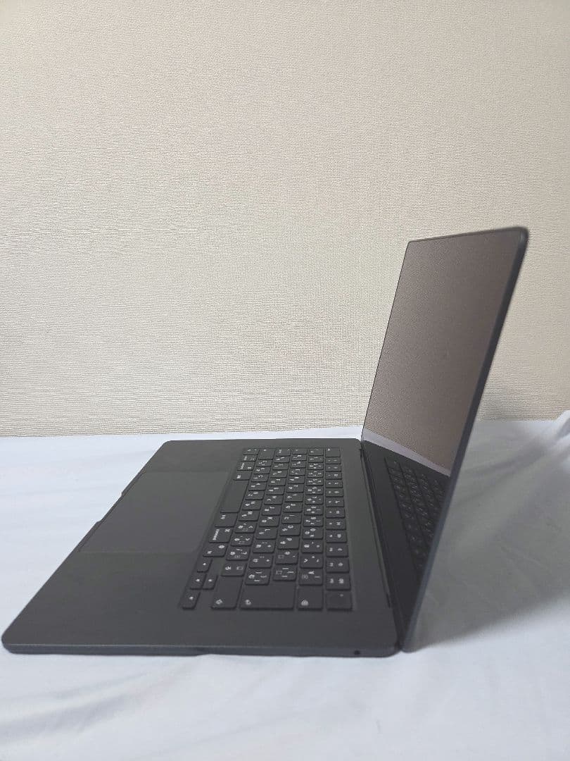 Apple MacBook Air M2 15インチ ミッドナイト 2023