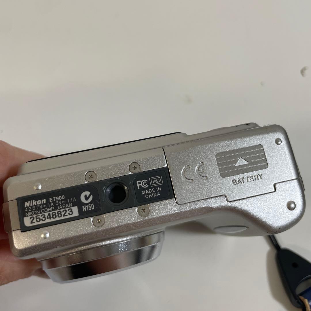 Nikon COOLPIX 7900 コンパクトデジタルカメラ