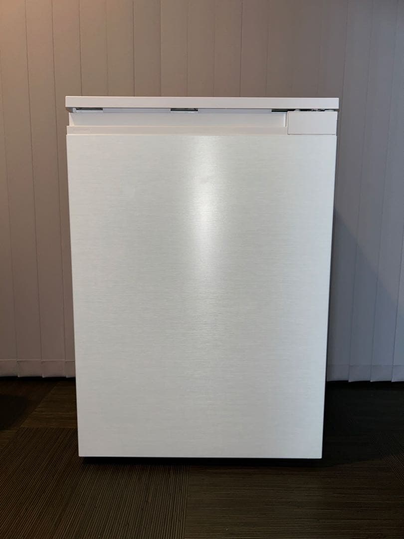 *新品* 2024年製　アイリスオーヤマ　　スリム冷蔵庫　セカンド冷蔵庫66L