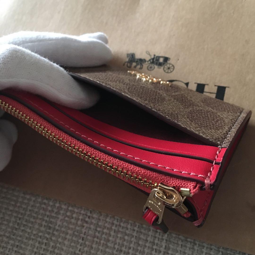 新品 COACH コーチ 定価23,100円  パス IDケース 財布