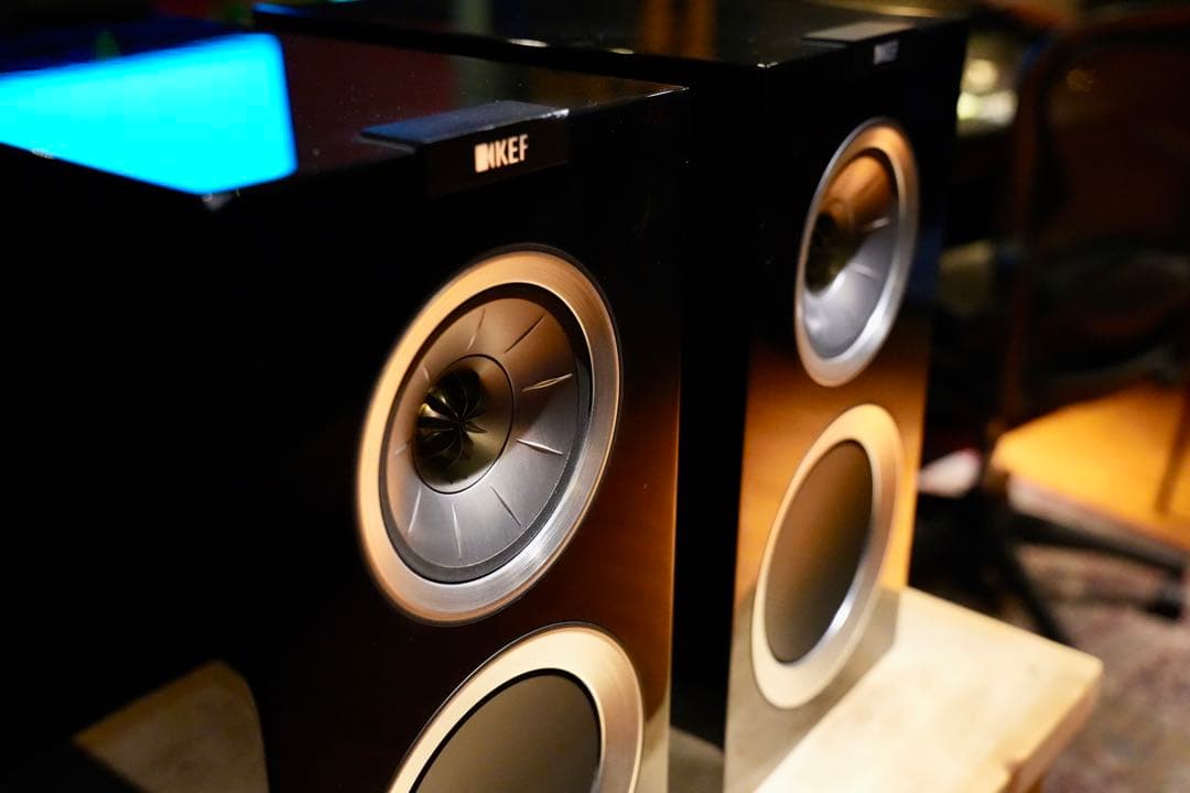 KEF R300 スピーカー ピアノブラック ペア