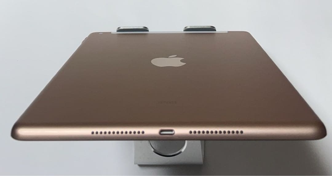 美品 iPad 7世代 WiFi + Cellular 128GB