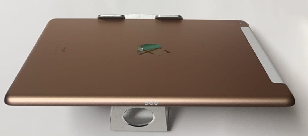 美品 iPad 7世代 WiFi + Cellular 128GB