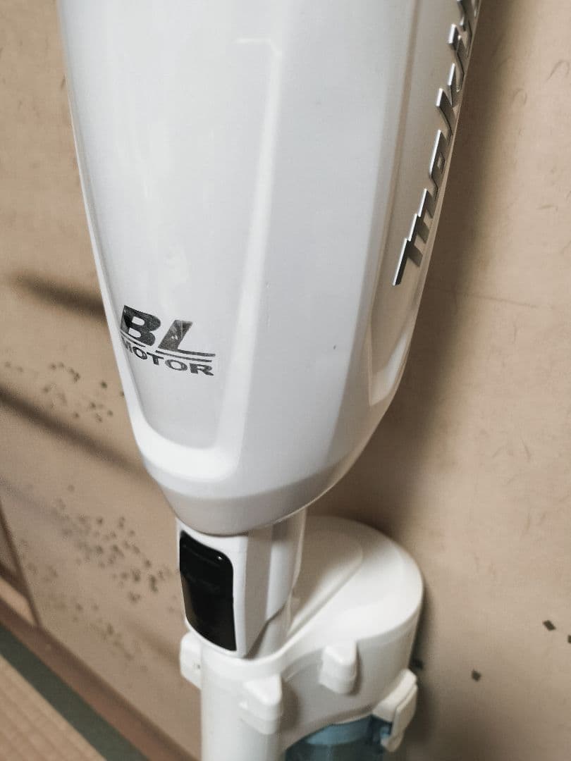 マキタ サイクロン 充電式クリーナー CL280FD 18v バッテリー充電器付