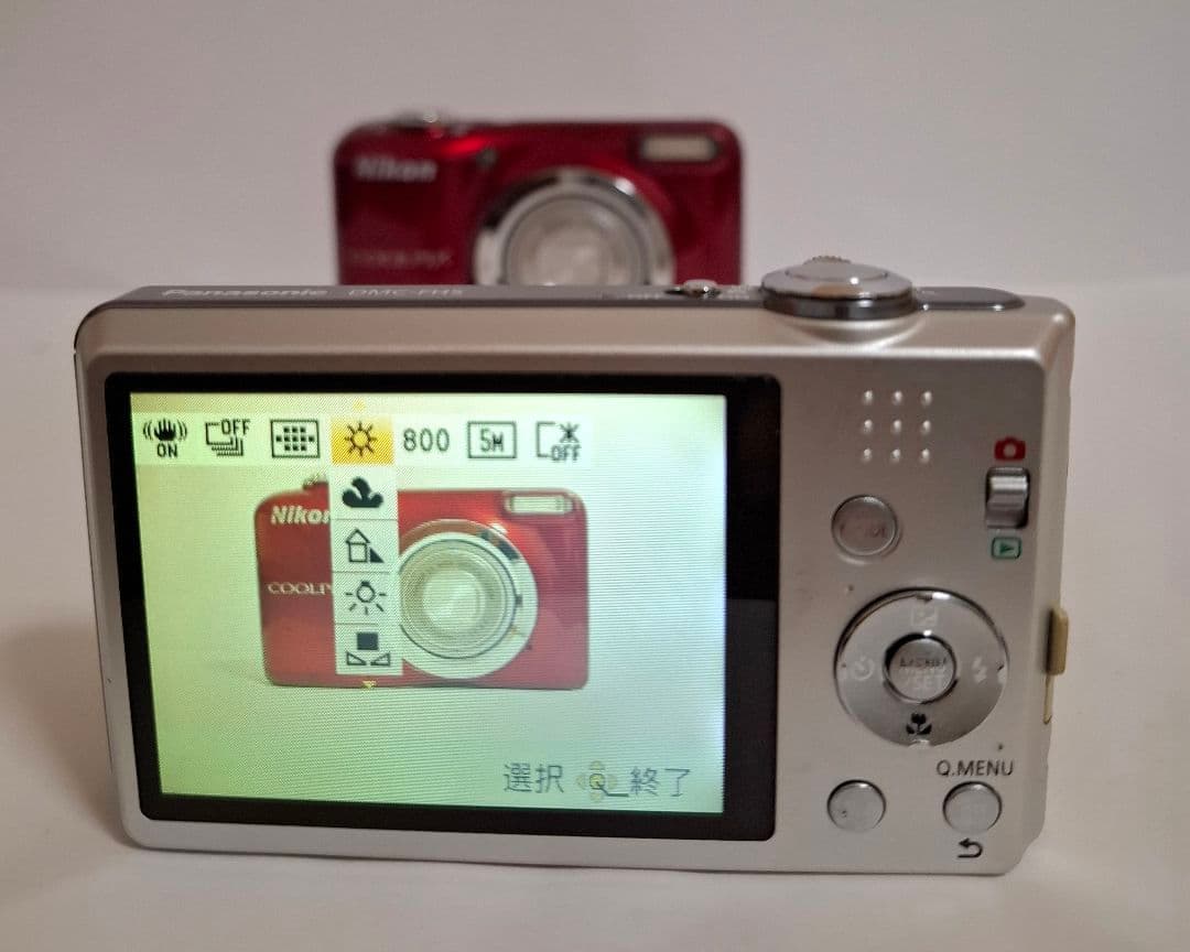 [美品]パナソニック Panasonic Lumix DMC-FH5 コンデジ