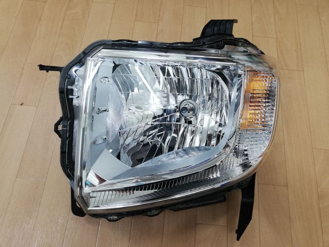 ホンダN-VAN 左右ヘッドライト JJ1 JJ2