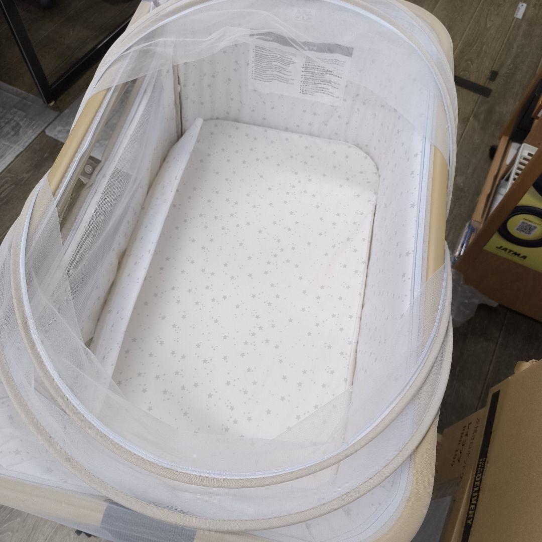 こ*こ様 HZDMJ ベビーベッド ベージュ 2024年購入品 中古