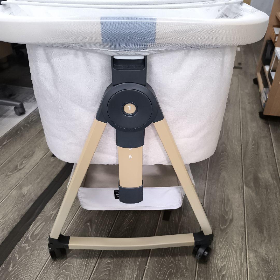 こ*こ様 HZDMJ ベビーベッド ベージュ 2024年購入品 中古