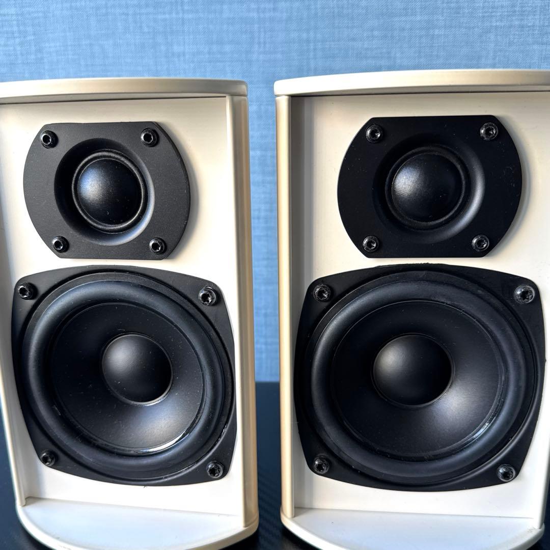 PIEGA TMicro 3 スピーカー　白