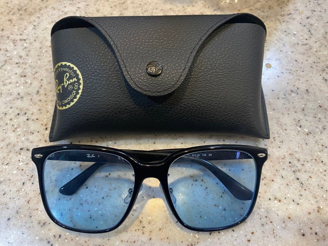 レイバン　サングラスRB2206D　901/72ブラック国内正規品