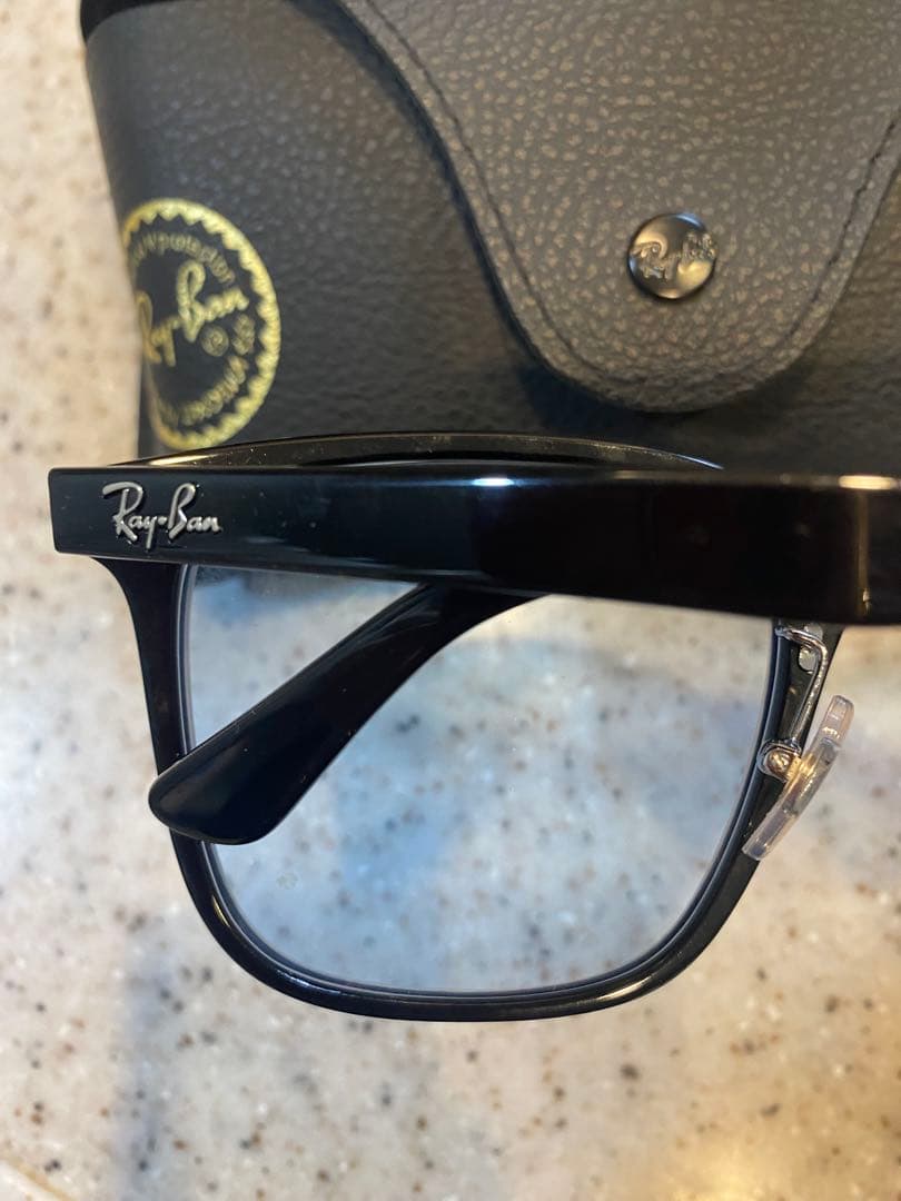 レイバン　サングラスRB2206D　901/72ブラック国内正規品