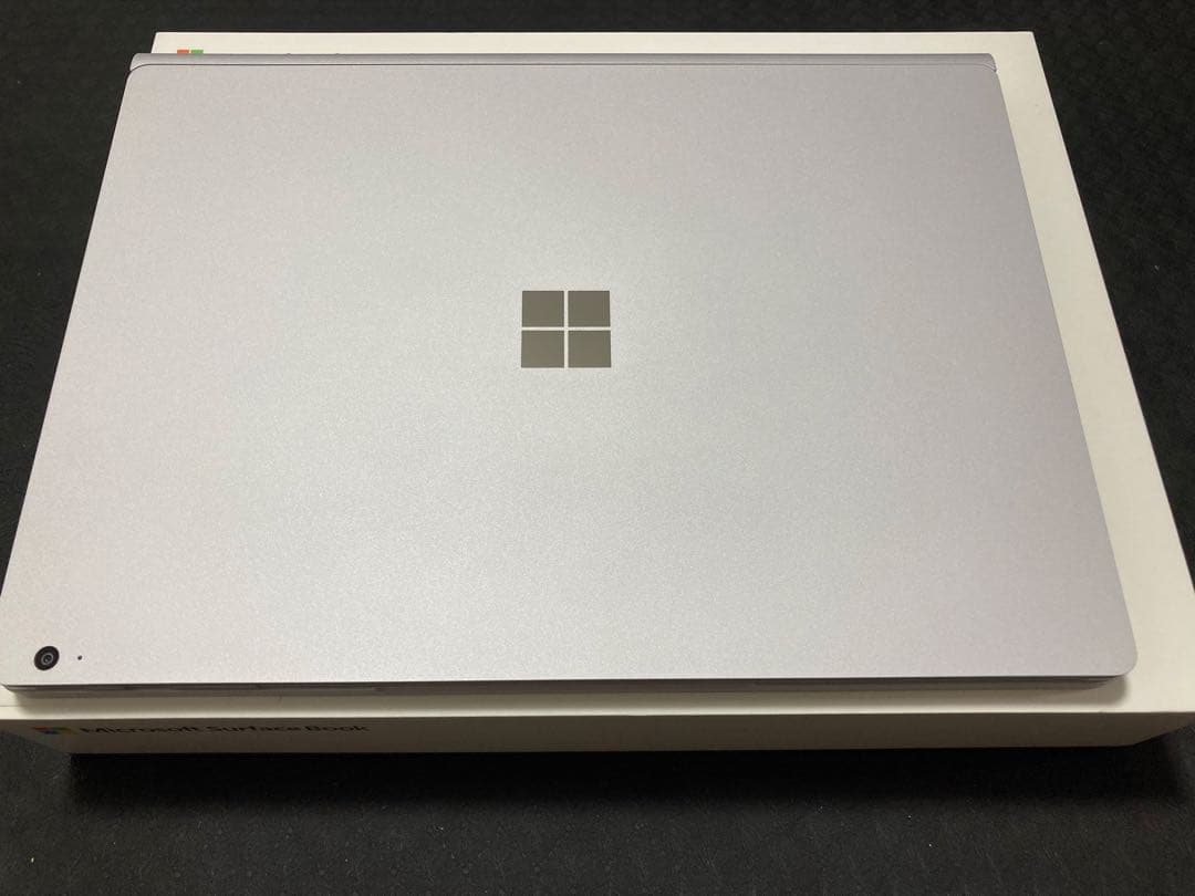 【未使用】Microsoft Surface Book 3 13.5