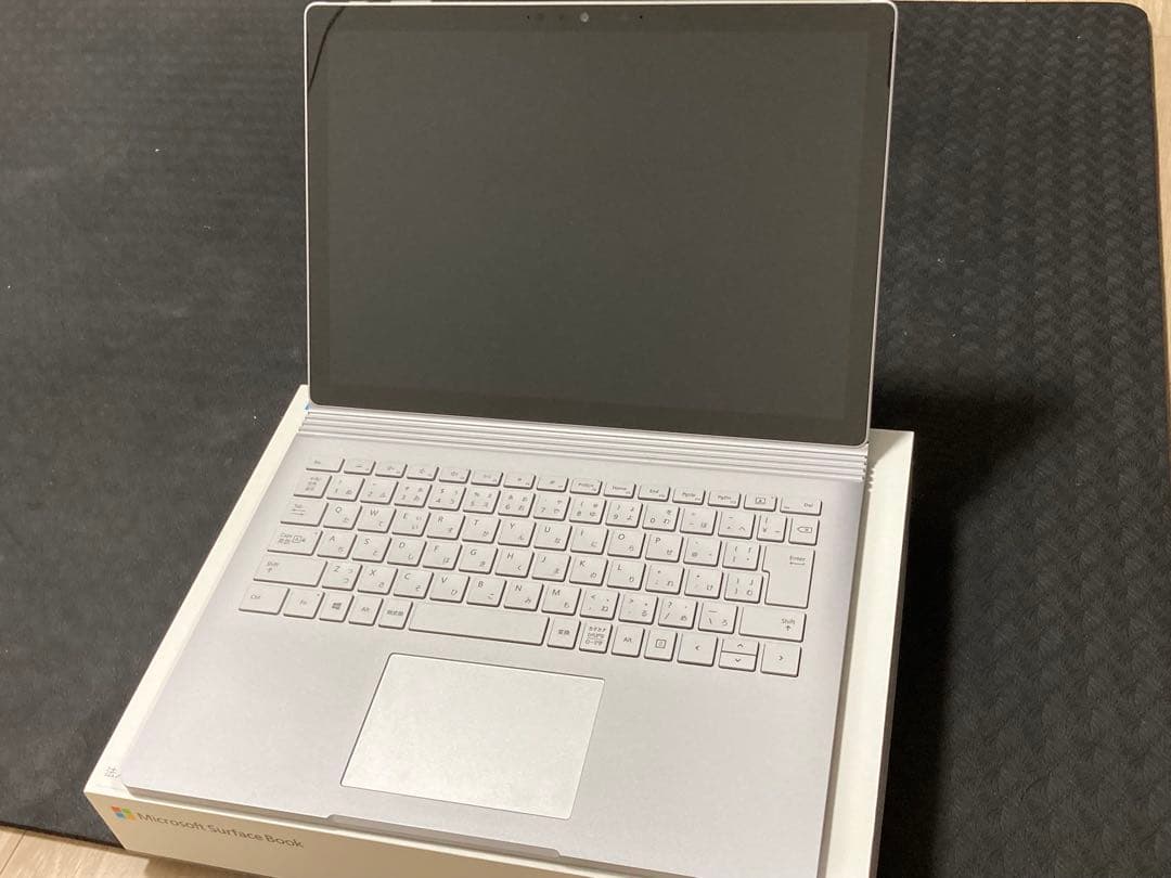 【未使用】Microsoft Surface Book 3 13.5