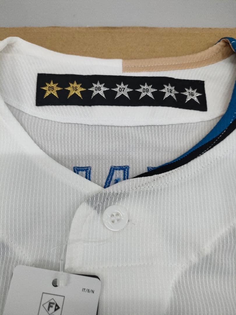 日ハム 万波 中正 選手 プレイヤーズ コレクタブル ホームユニフォーム #66