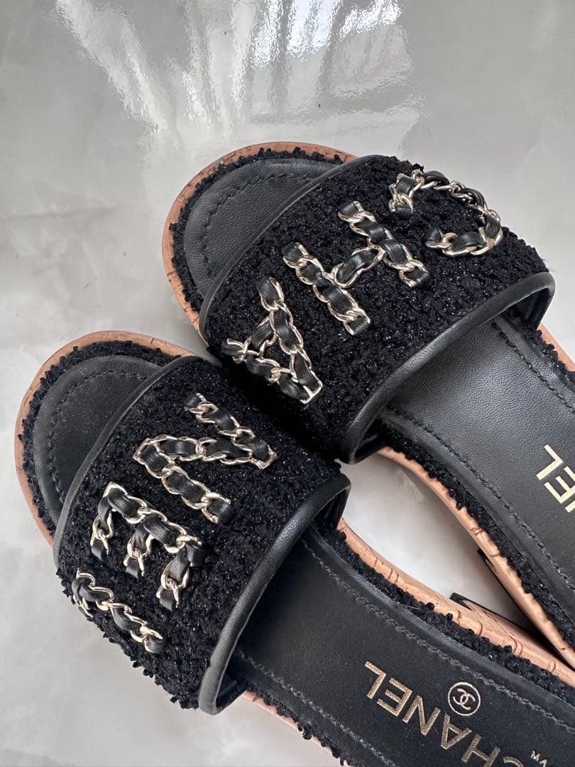 CHANEL ブラック サンダル