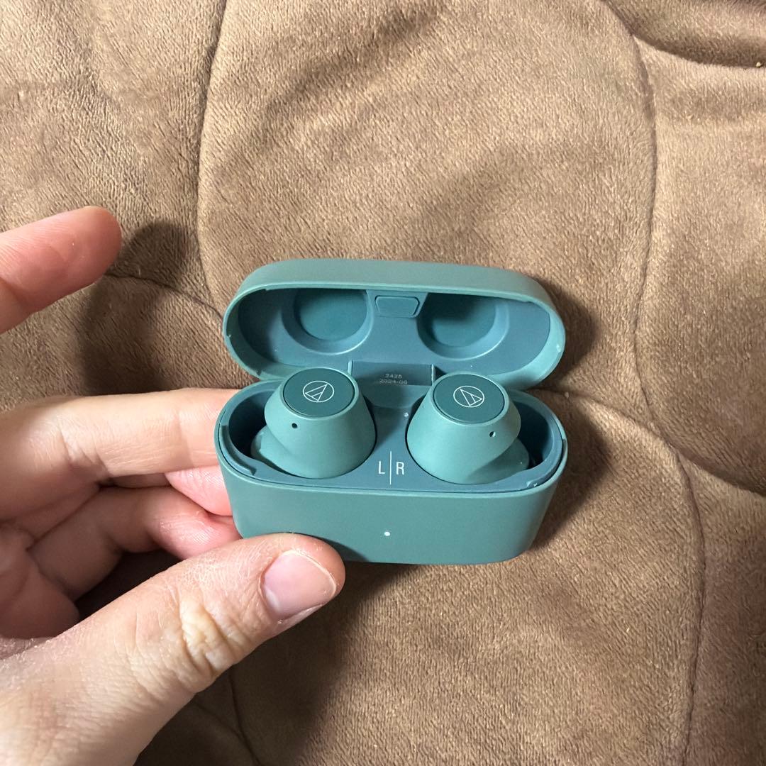 イヤホン audio-technica SOLID BASS ATH-CKS30TW+