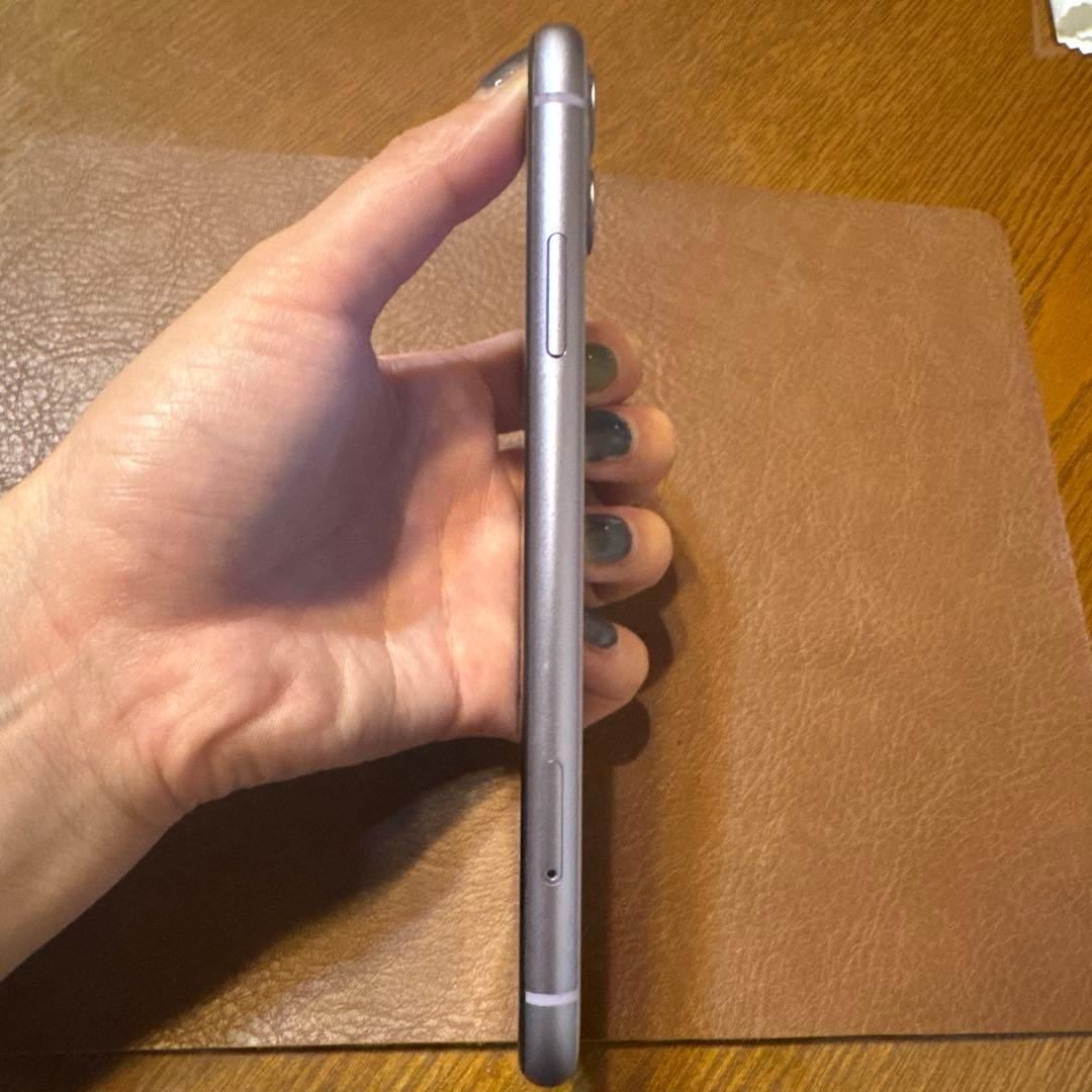 iPhone 11 / 256GB ラベンダー SIMフリー / 本体のみ