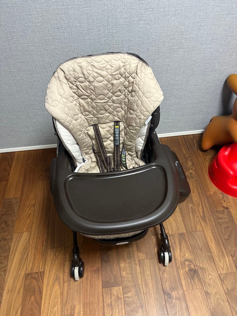 【美品】Combi コンビ　ネムリラ　AT ハイローチェア　オートスイング