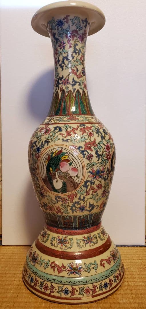 中国古玩　大清雍正年製　色絵粉彩唐草龍鳳凰文様　大花瓶