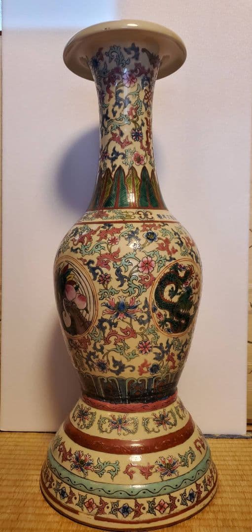 中国古玩　大清雍正年製　色絵粉彩唐草龍鳳凰文様　大花瓶