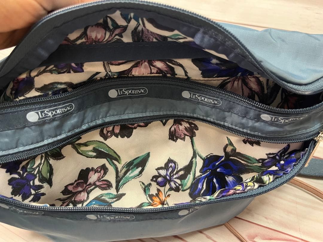 LeSportsac ボディバッグ　大草直子さんコラボ品！